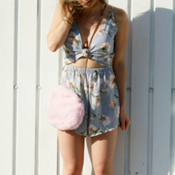 New Floral Front Tie Romper - Picture 4 of 6